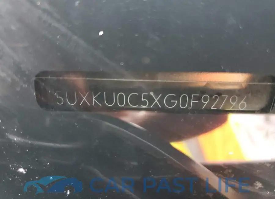 5UXKU0C5XG0F92796# 10
