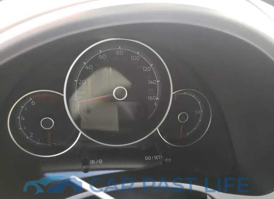 3VW5DAAT8KM502292# 8