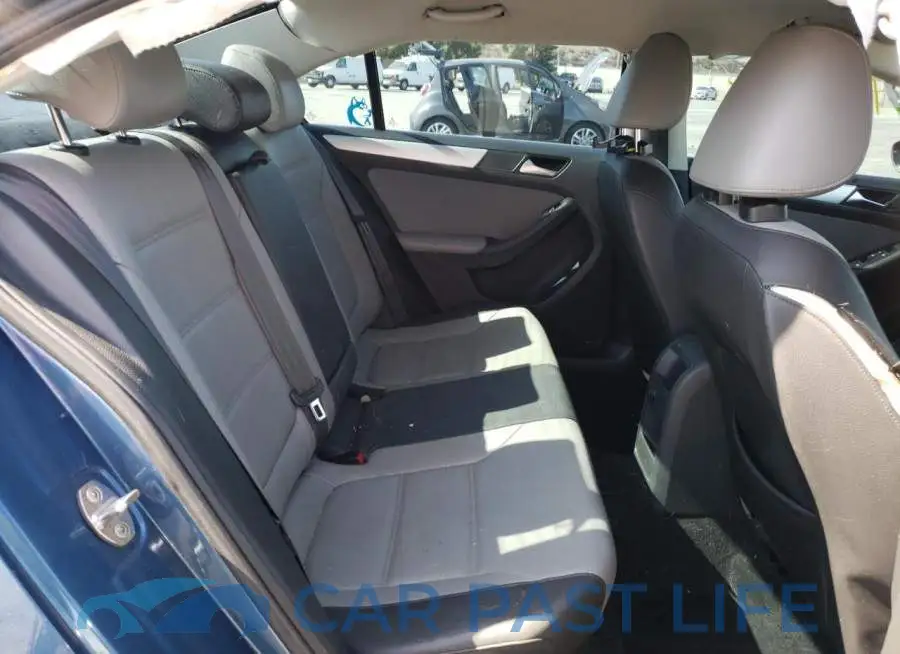 3VW637AJ9GM399173# 6
