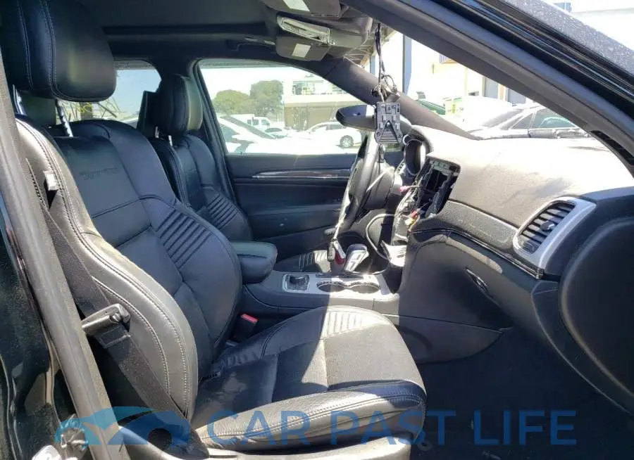 1C4RJFN98JC312825# 5