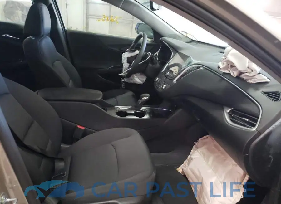 1G1ZD5ST6NF161725# 5