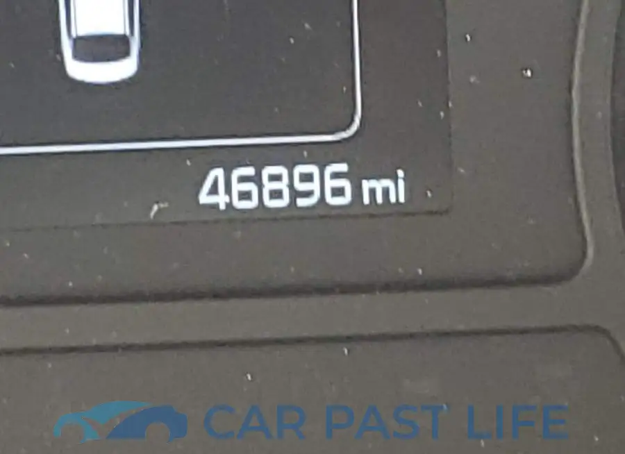 5XXGT4L35JG240051# 8