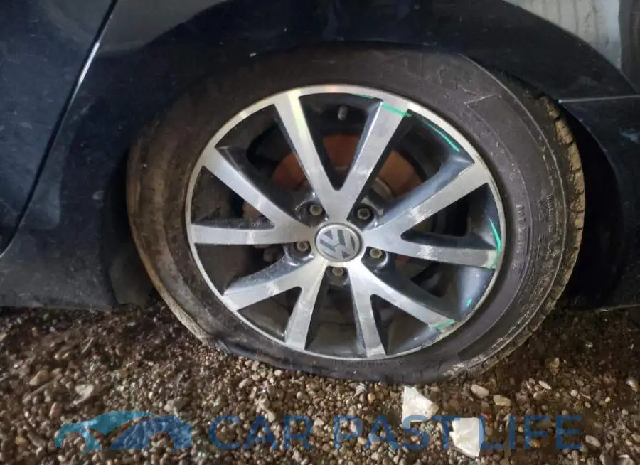 3VWDB7AJ2JM233952# 9