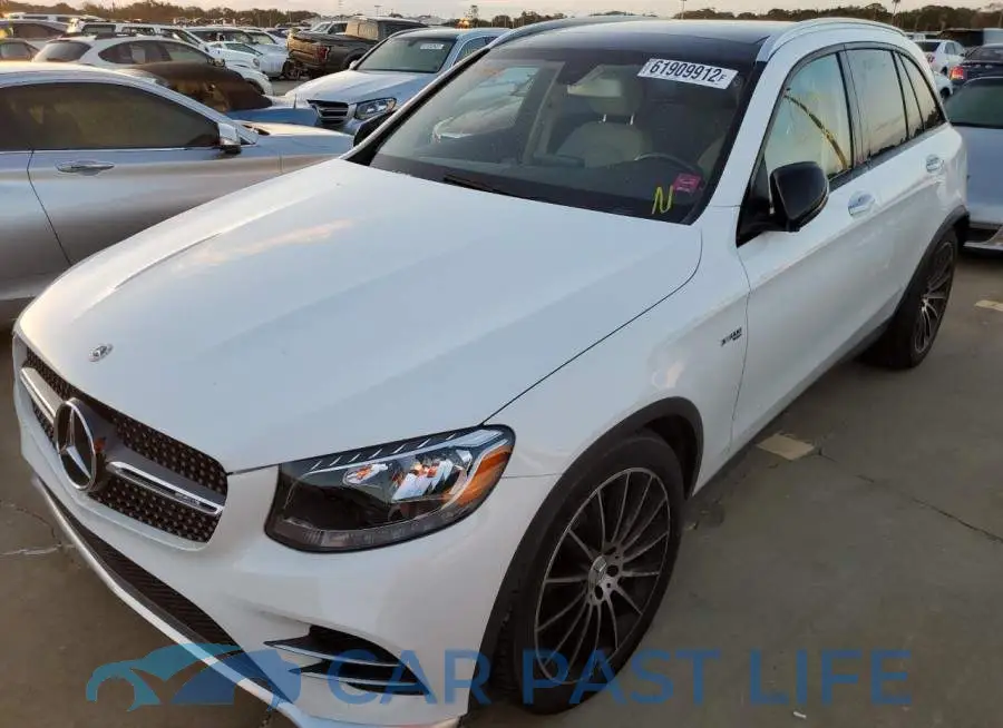 WDC0G6EB1JF305699# 2