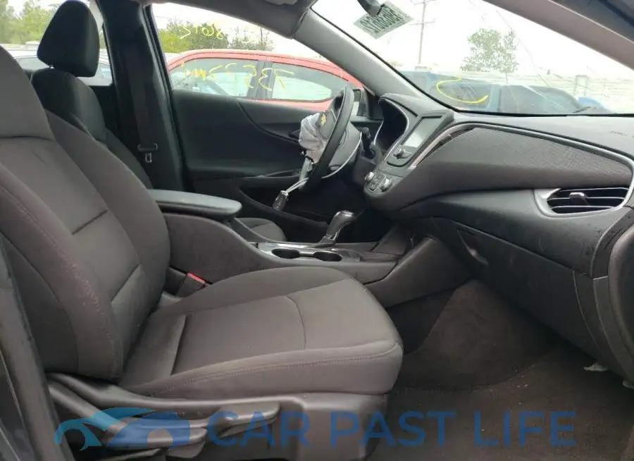 1G1ZB5ST2JF216879# 5
