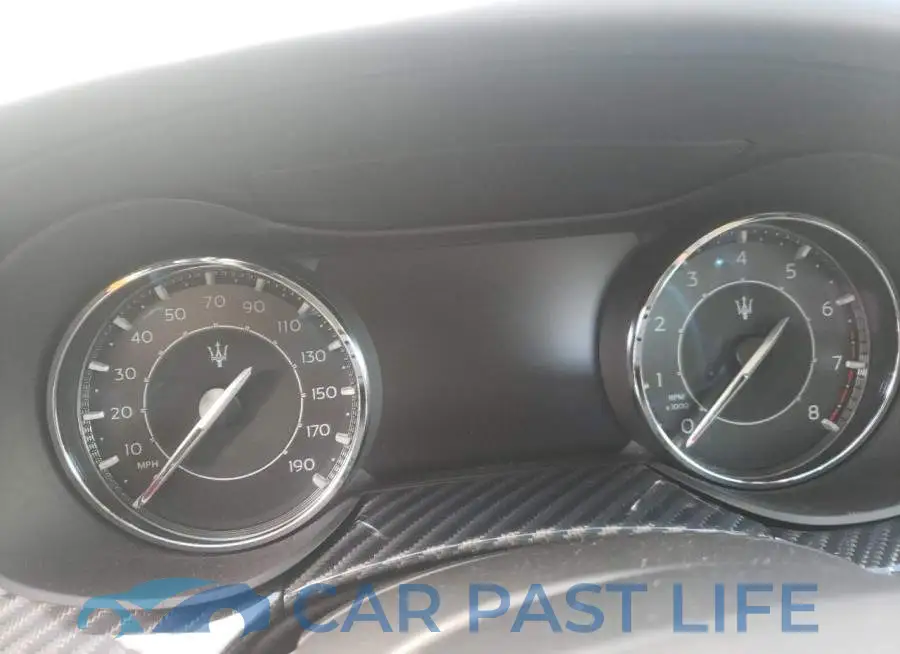 ZAM56YRS7M1359932# 8