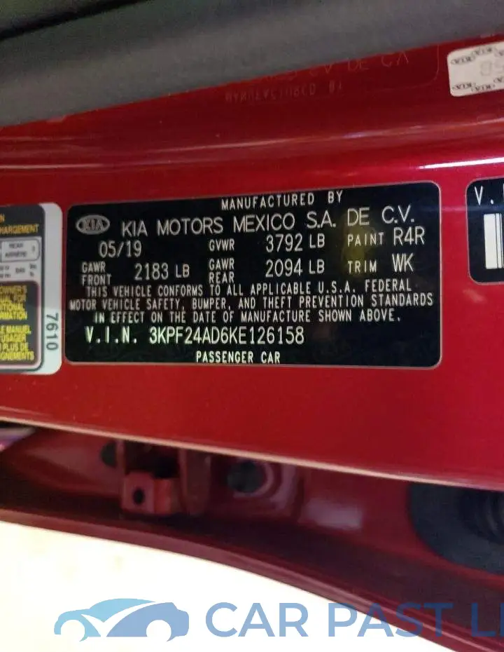 3KPF24AD6KE126158# 10