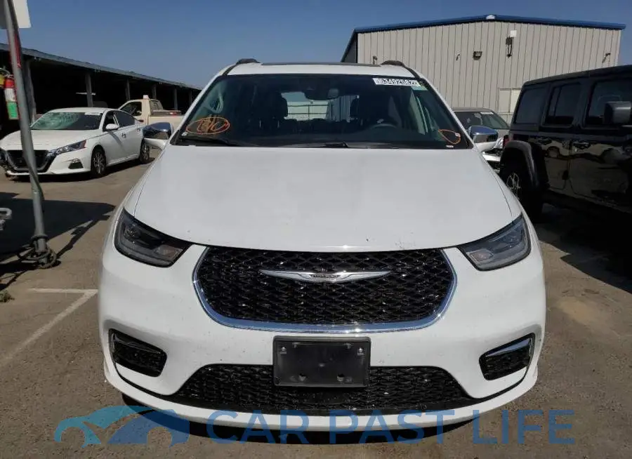 2C4RC1GG7NR132029# 5