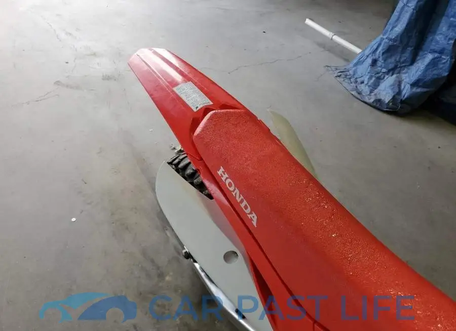 JH2PE0730LK302985# 6
