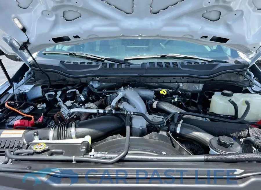 1FDUF5GT8MDA10279# 7
