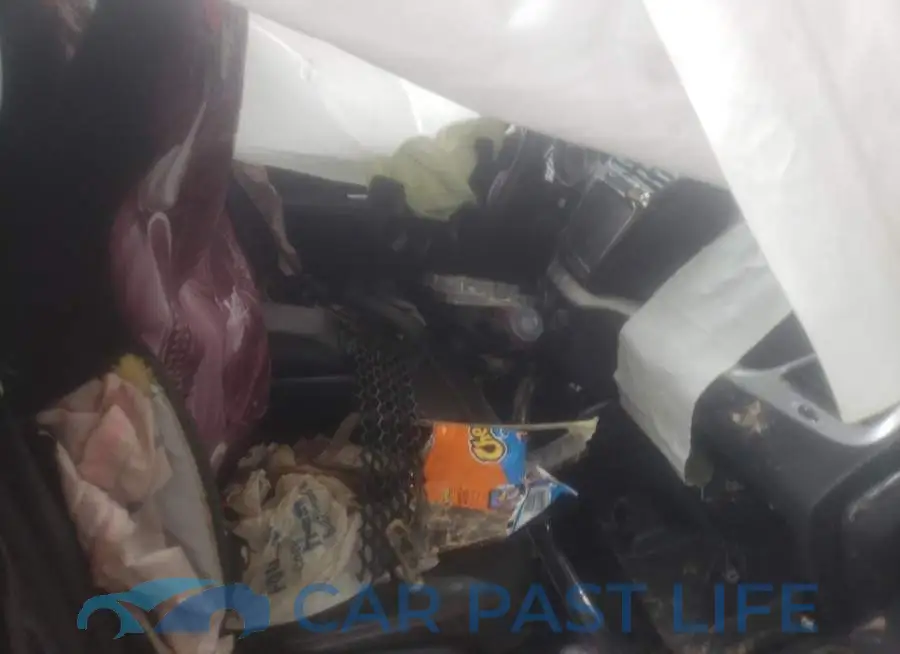 3C4PDCEG4JT370205# 5
