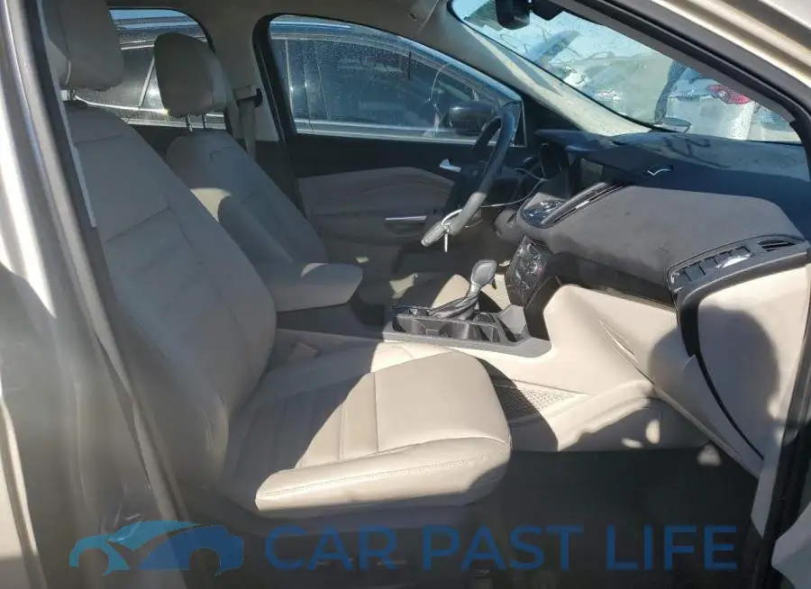 1FMCU0JDXHUF02601# 5