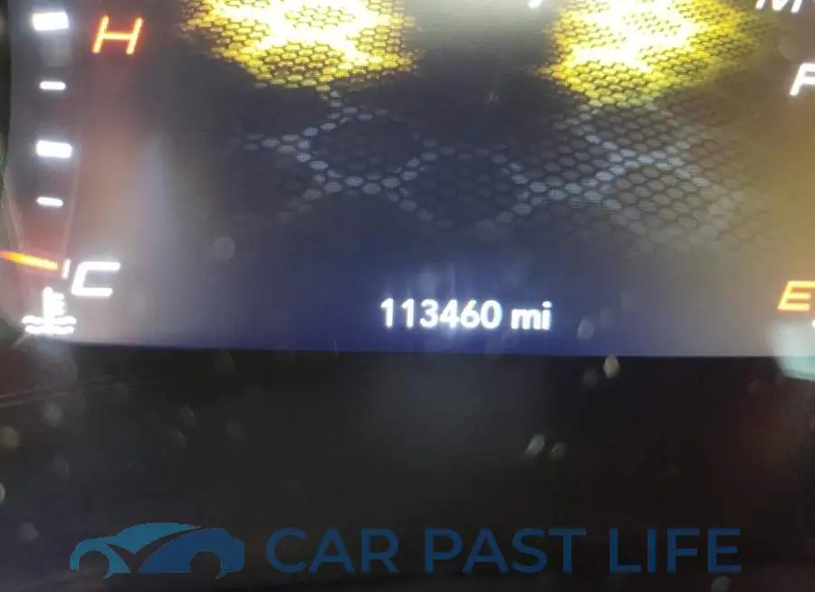 2C3CDXHG7GH132856# 8