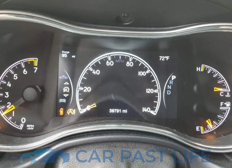 1C4RJFAG5JC175167# 8