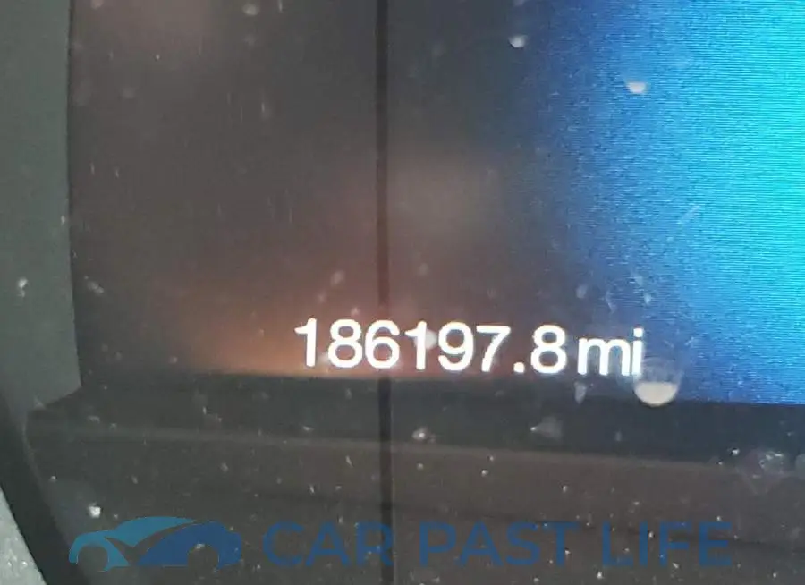 3FA6P0LU5GR313159# 8