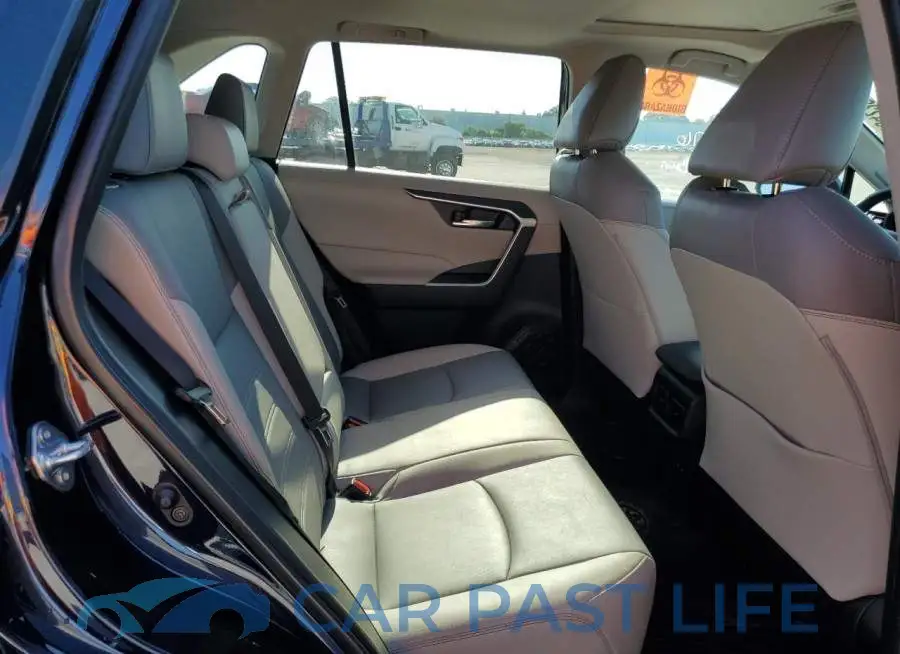 2T3C1RFV3MW181727# 6
