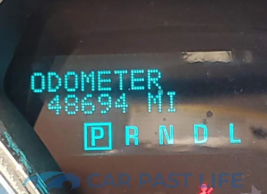 1GNKRJKD3HJ166823# 8