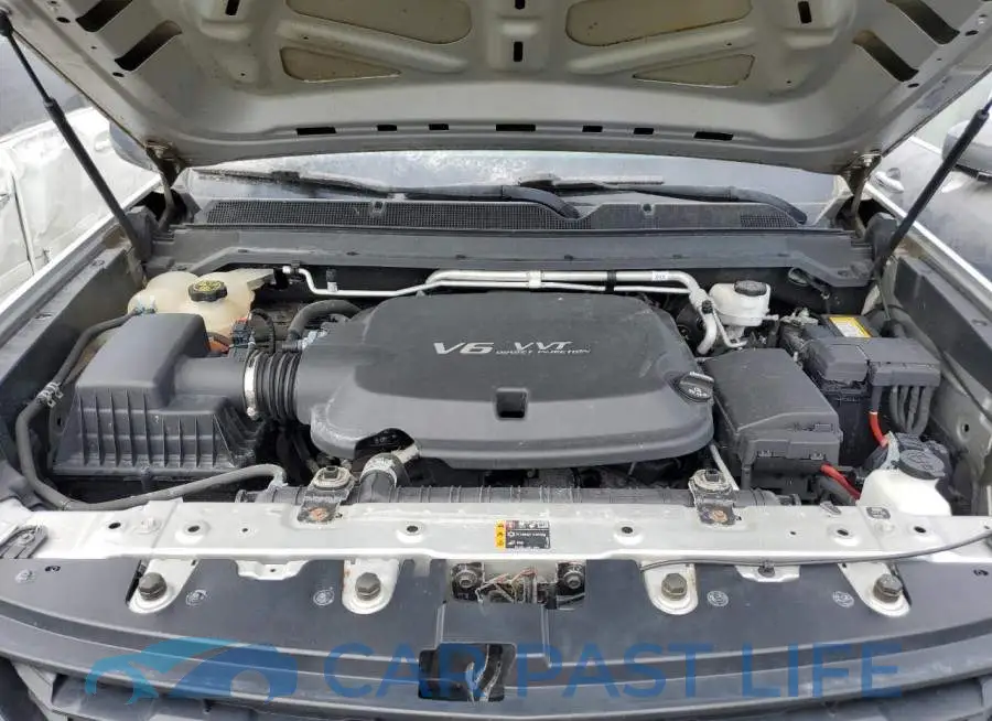 1GCHSBEN5J1160688# 7