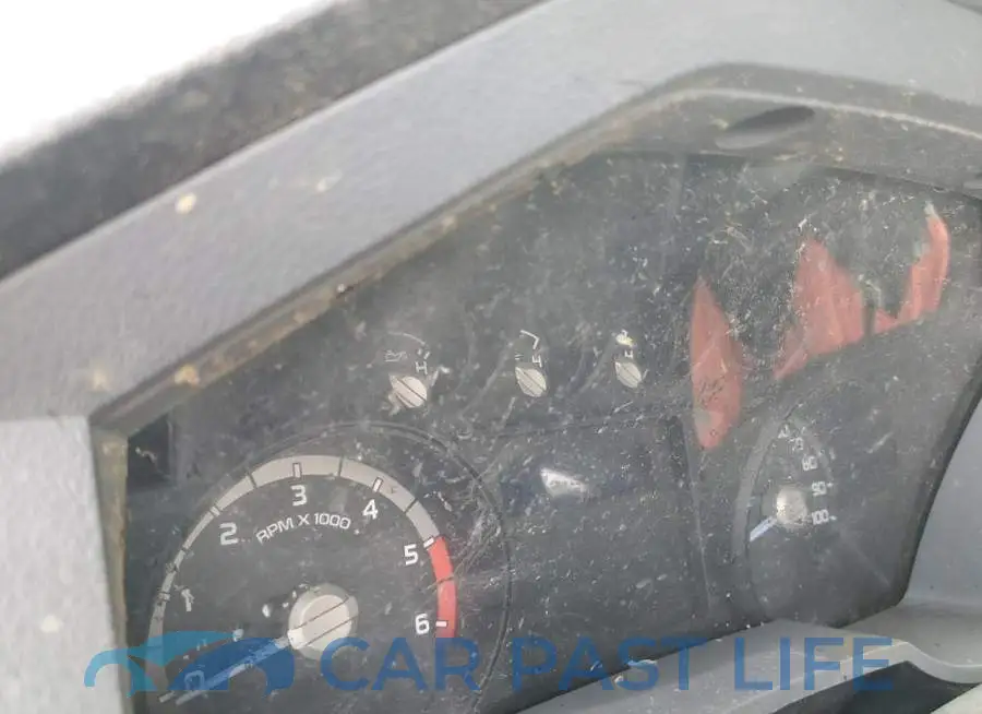 1FDNF7AY0HDB06479# 8
