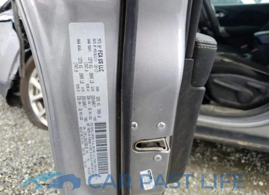 1C4PJLCB3JD589128# 10