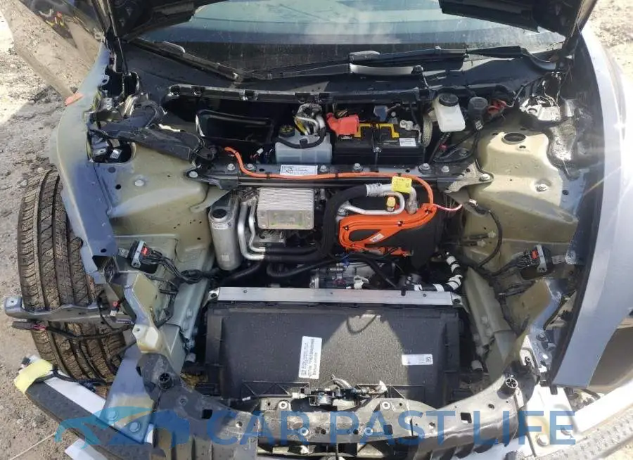 5YJ3E1EB5NF125180# 7