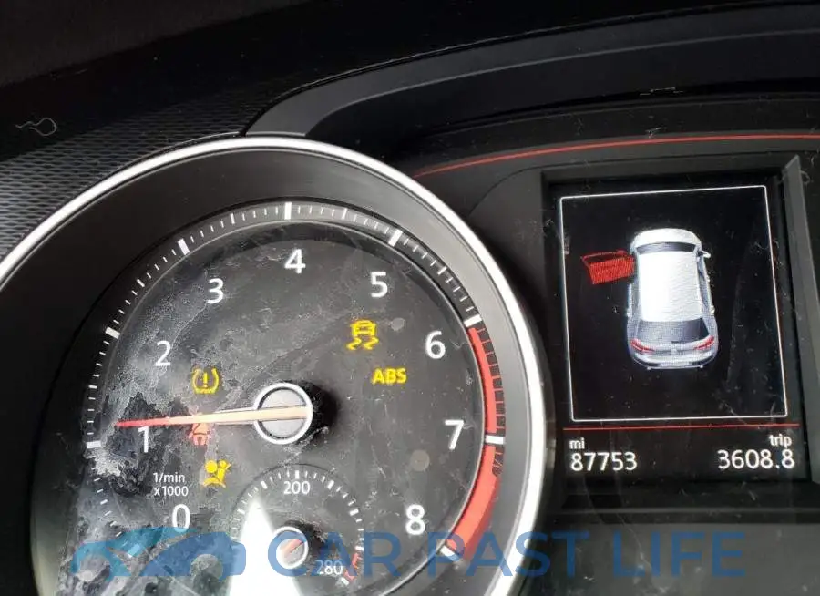 3VW4T7AU4GM016273# 8
