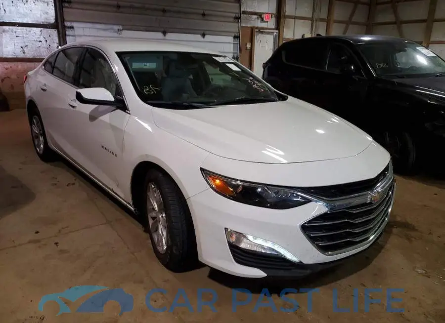 1G1ZD5ST1NF151300# 1