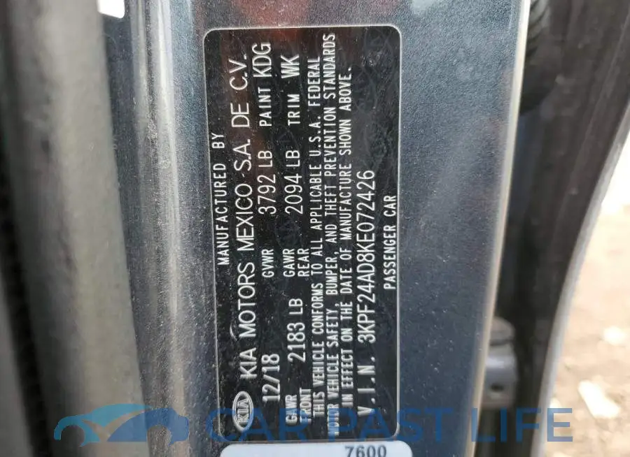 3KPF24AD8KE072426# 10