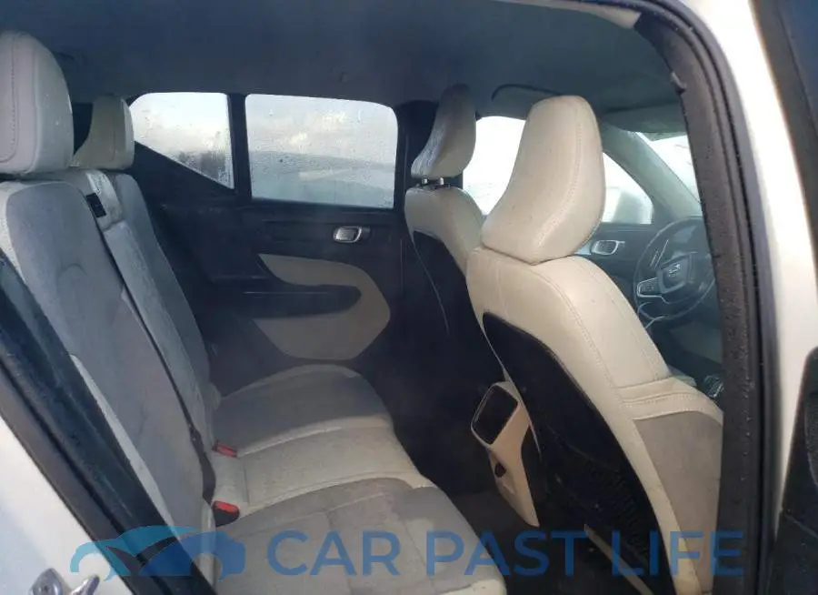 YV4AC2HK1L2224994# 6