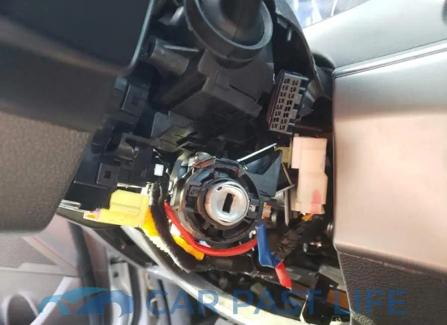 5NPE34AB5HH546196# 9