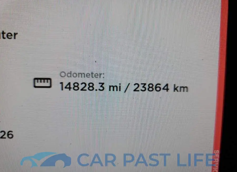 5YJ3E1EB5LF628737# 8