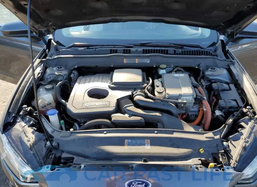 3FA6P0LU3HR312884# 7