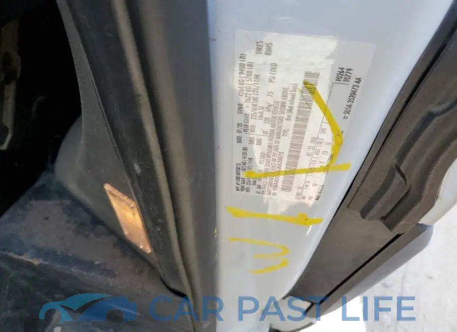 1FBAX2C83LKA39675# 9