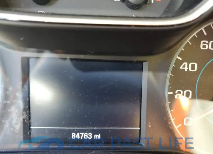 1G1BC5SM2J7158354# 8
