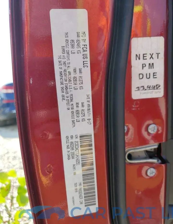 2C3CDXCT7JH142251# 10