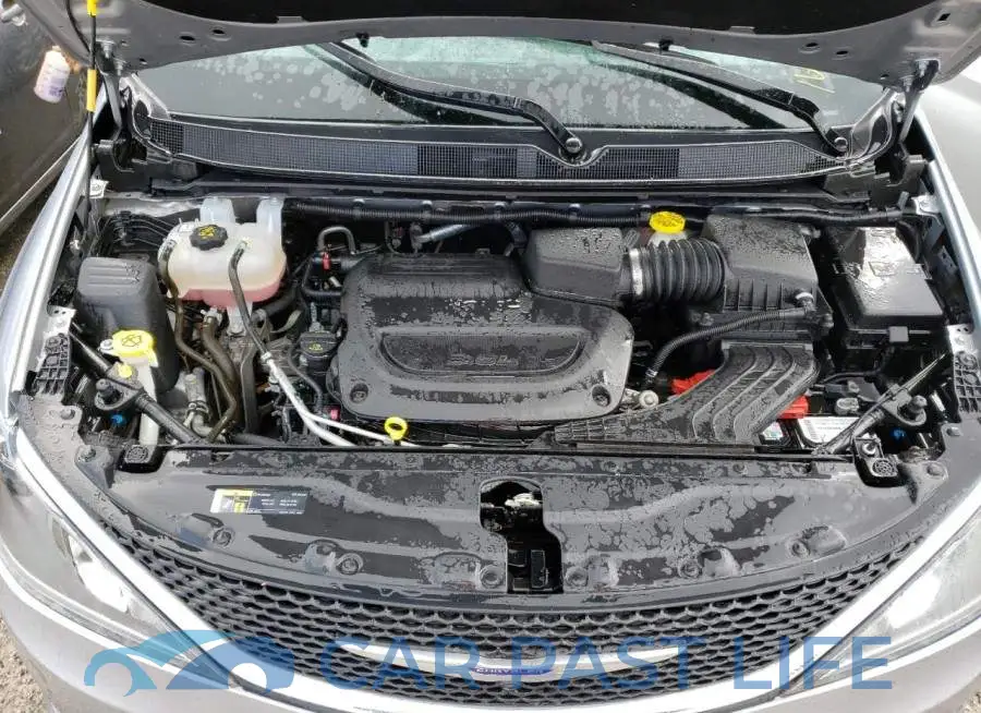 2C4RC1FG7LR238110# 7