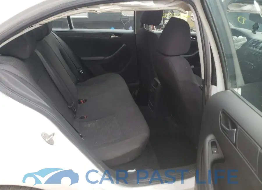 3VW267AJ6GM382062# 6