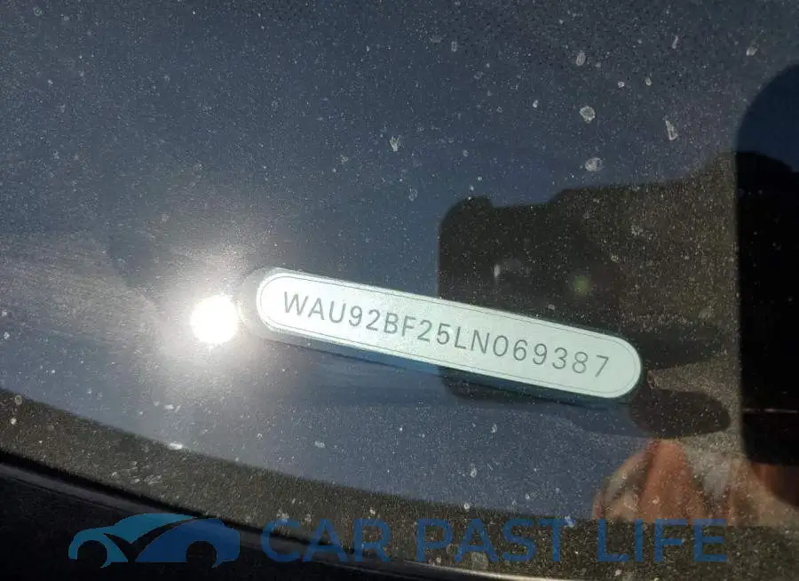 WAU92BF25LN069387# 9
