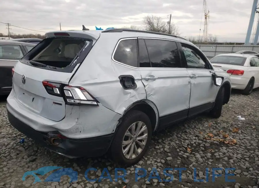 3VV2B7AX0KM015672# 3