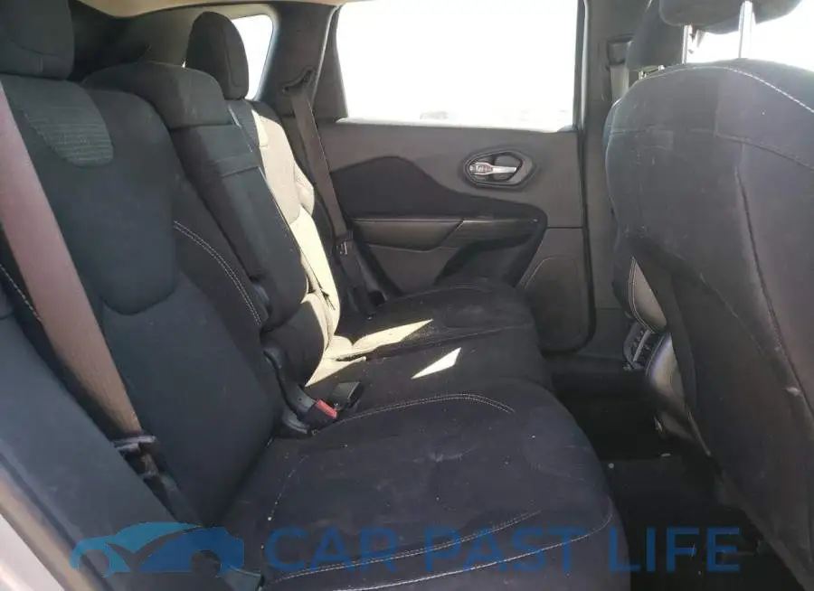 1C4PJLCS7GW257643# 6
