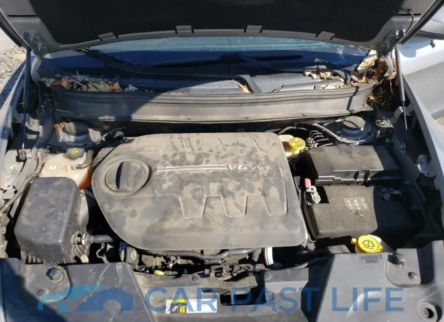 1C4PJLCS7GW257643# 7