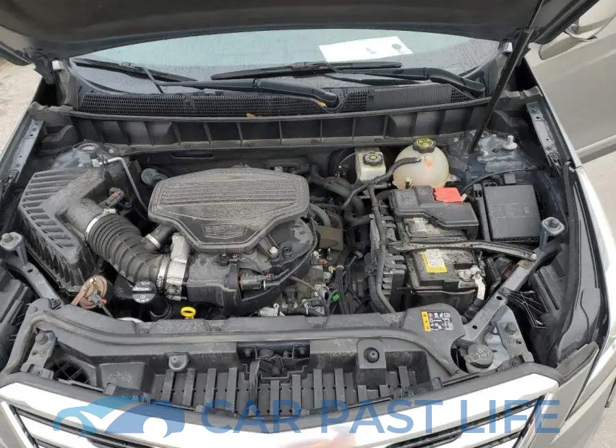 1GYKNCRS8JZ215262# 11