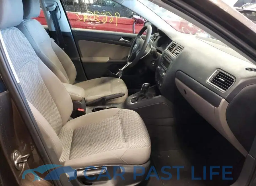 3VW2K7AJ0DM423499# 5