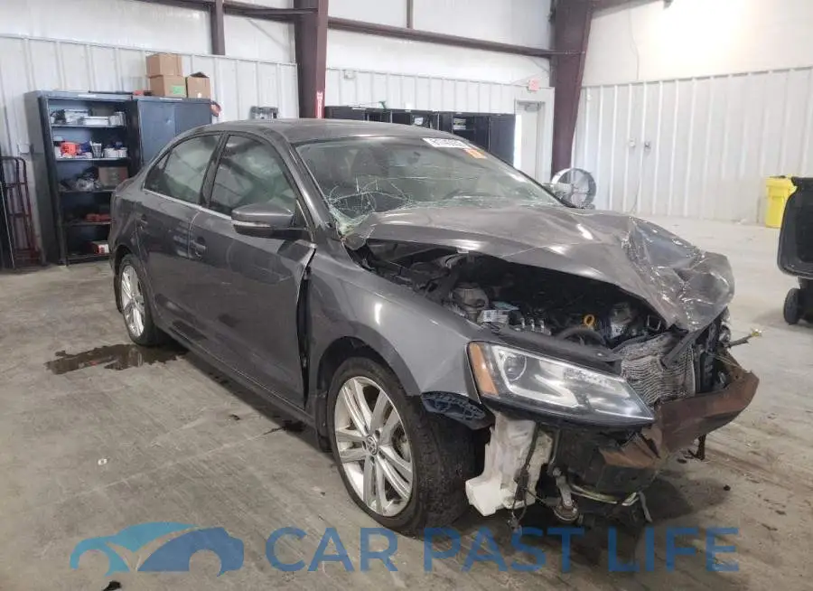 3VW3A7AJ1FM409007# 1