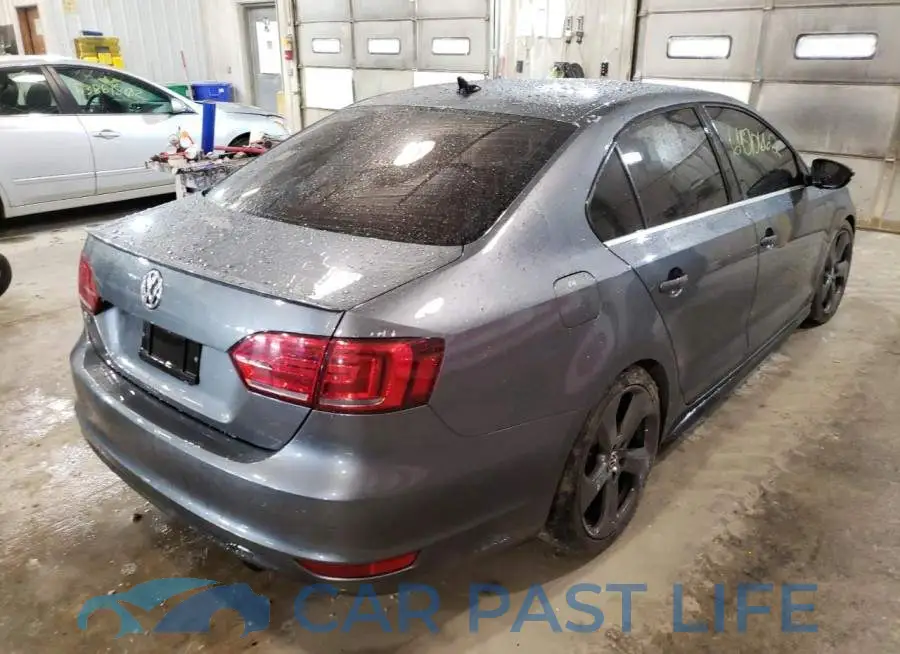 3VW4S7AJ6EM352965# 4