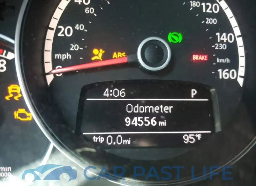 3VW5X7AT0DM806858# 8
