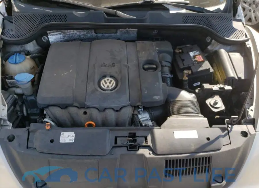 3VW5X7AT0DM806858# 7