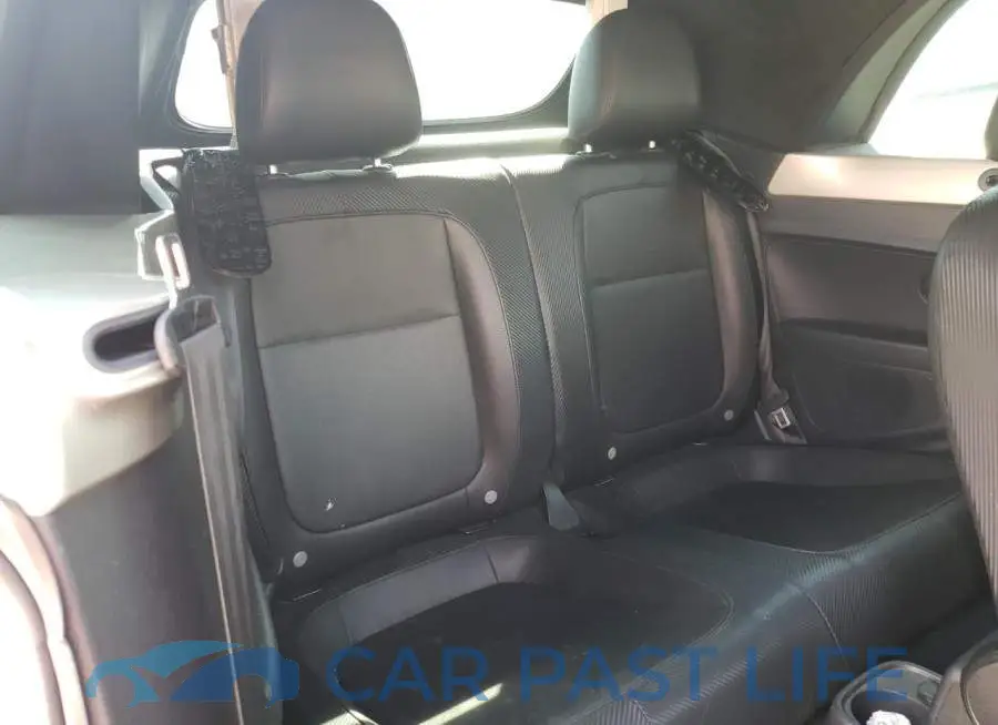 3VW5X7AT0DM806858# 6