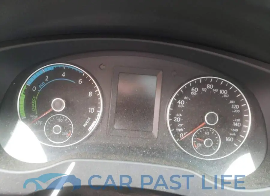 3VW637AJ7DM232838# 8