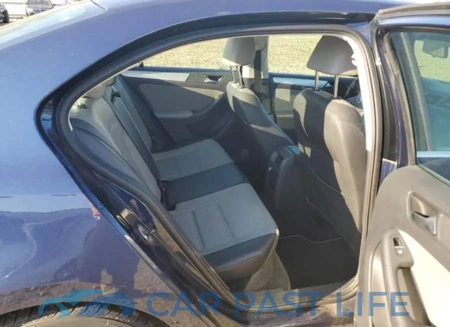 3VW637AJ7DM239434# 6